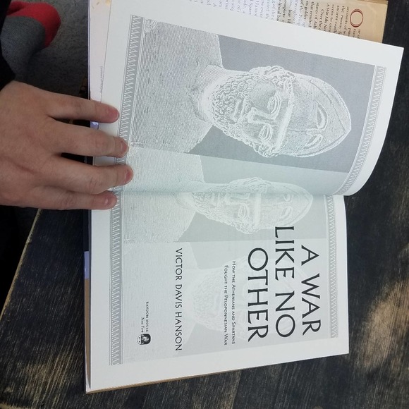 BOOK NAME | A WAR LIKE NO OTHER | 2005 - Picture 7 of 10